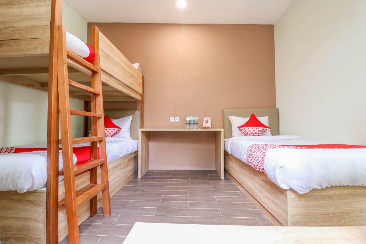 Oyo 1445 Jimbaran 12 Residence Eksteriør billede